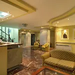 Hotel Nefeli 3*