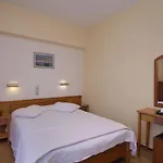 Nefeli Hotel