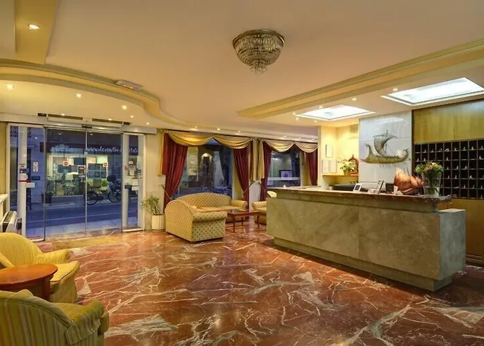 네펠리 호텔 볼로스