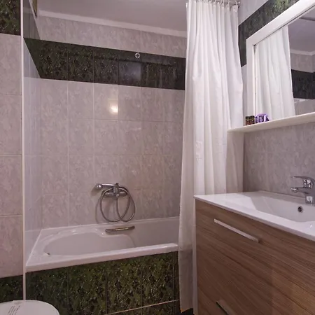 네펠리 3* 볼로스